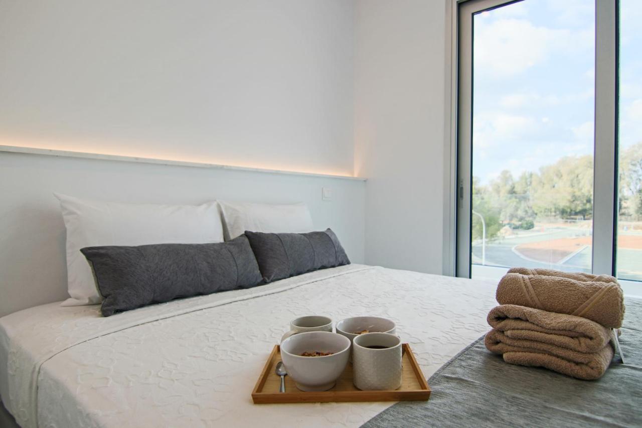 Апартаменты Phaedrus Living - Seaside Executive Flat Harbour 204 Пафос Экстерьер фото