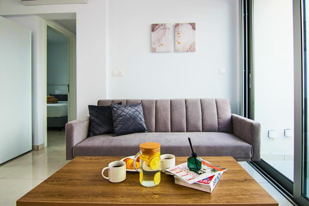Апартаменты Phaedrus Living - Seaside Executive Flat Harbour 204 Пафос Экстерьер фото